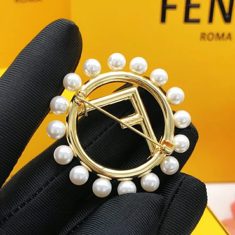 fendi brooches pour femme s_1261a573